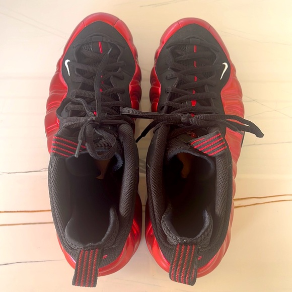 Nike Air Foamposite Pro Sneakers Size: 13 Varsity Red White Black main image 12